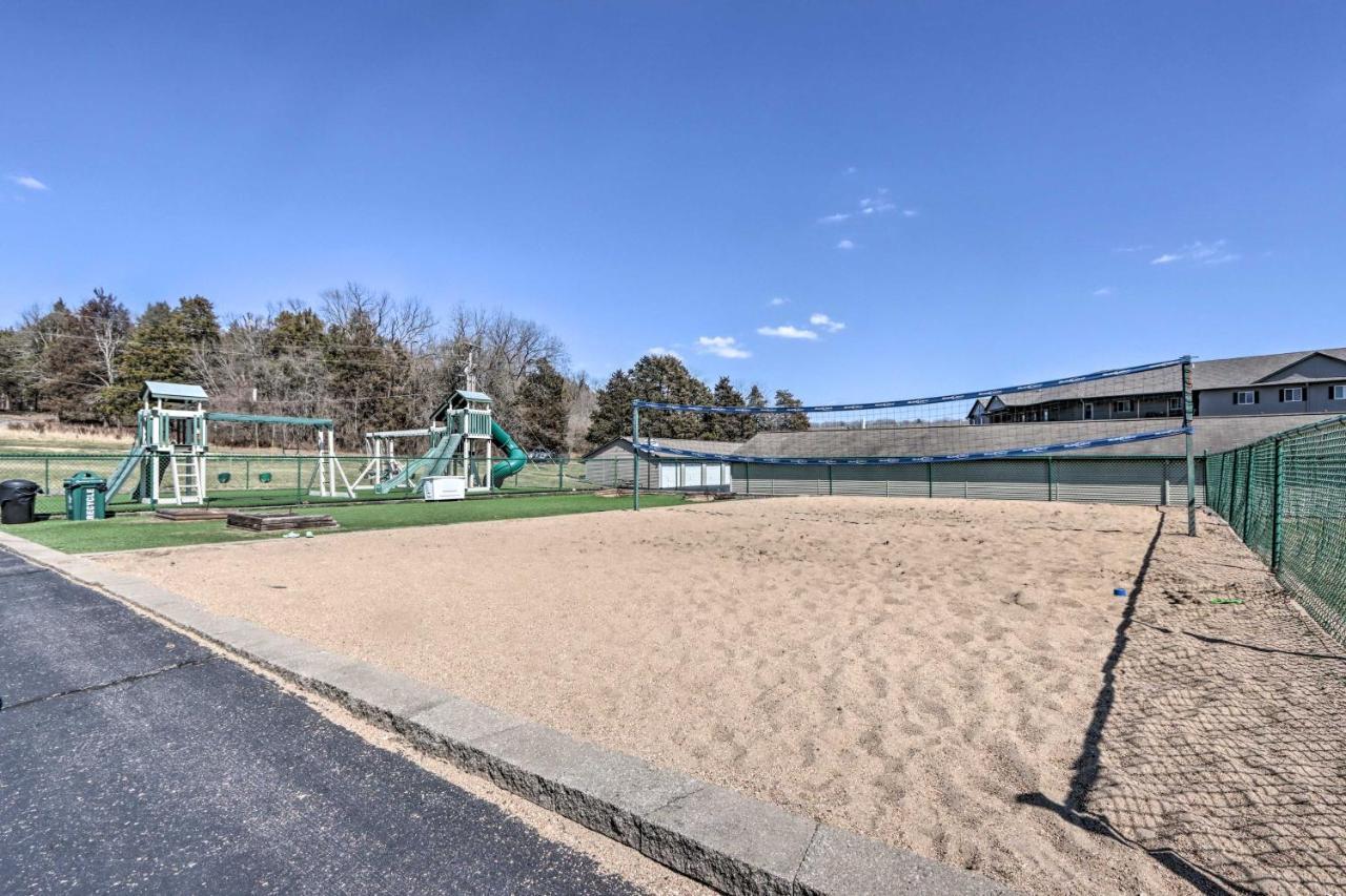 Step-Free Camdenton Condo With Boat Ramp, Dock, Slip Exteriör bild